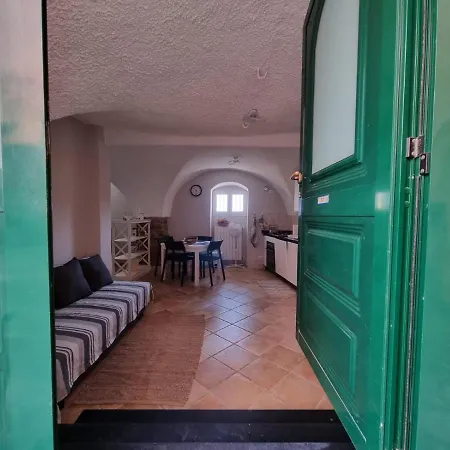 Casa Di Tecla * Costarainera